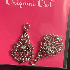 Origami Owl drop earring